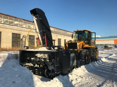 Снегоочиститель с автономным двигателем С-250 АД-2